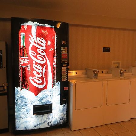 Ramada Limited Calgary Hotell Eksteriør bilde